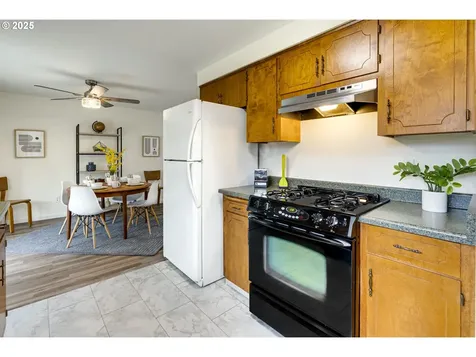 706 Barclay Hills Drive Oregon City OR 97045