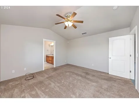 2014 Sw Otis Lane Grants Pass OR 97527