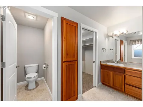 2014 Sw Otis Lane Grants Pass OR 97527