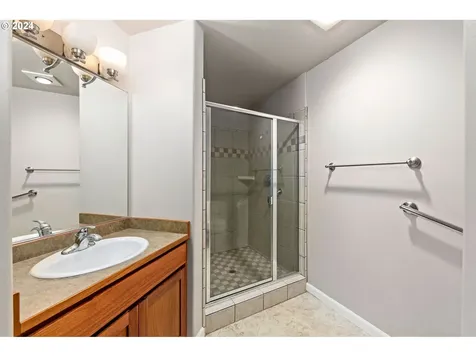 2014 Sw Otis Lane Grants Pass OR 97527
