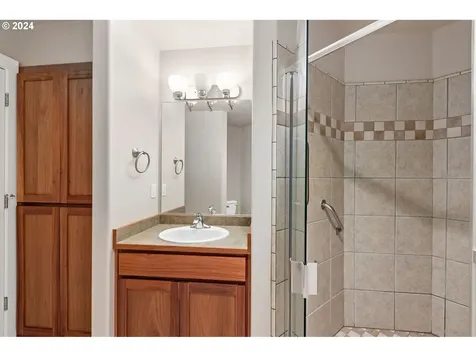2014 Sw Otis Lane Grants Pass OR 97527