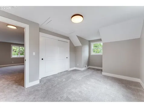 13148 Se Duke Street Portland OR 97236