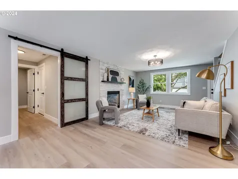 13148 Se Duke Street Portland OR 97236