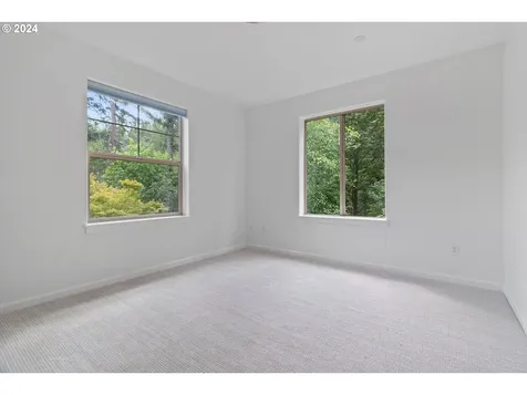 9057 Sw Soprano Lane Portland OR 97225