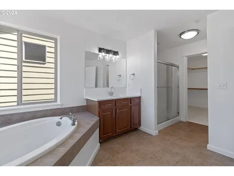 9057 Sw Soprano Lane Portland OR 97225