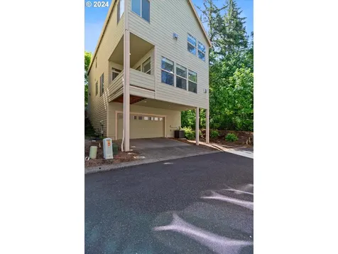 9057 Sw Soprano Lane Portland OR 97225