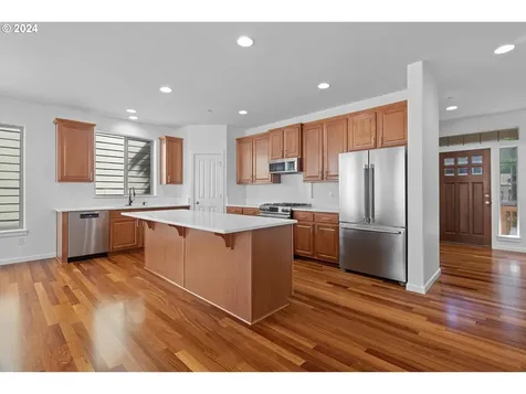 9057 Sw Soprano Lane Portland OR 97225