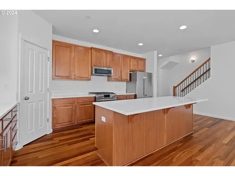 9057 Sw Soprano Lane Portland OR 97225