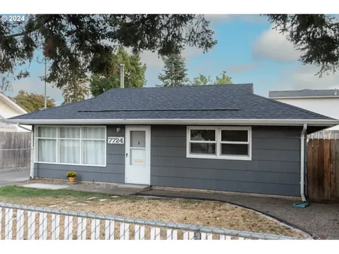 7724 N Bank Street Portland OR 97203
