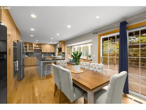 10055 SW Paulina Drive Tualatin OR 97062