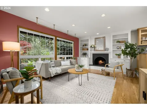 10055 SW Paulina Drive Tualatin OR 97062