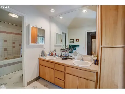 6310 Se Virginia Street Hillsboro OR 97123