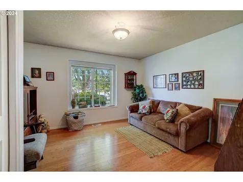 6310 Se Virginia Street Hillsboro OR 97123
