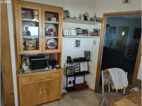 2006 E N Avenue La Grande OR 97850