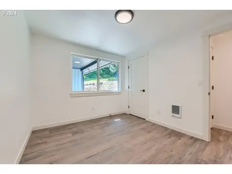 20064 S Central Point Road Oregon City OR 97045
