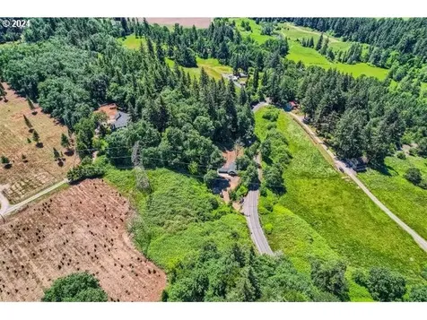 20064 S Central Point Road Oregon City OR 97045