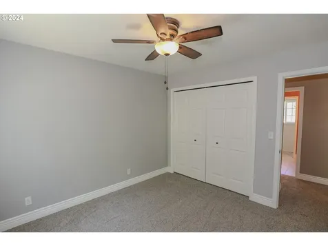 1040 Arcadia Drive Roseburg OR 97471