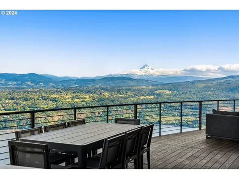 11492 Cook Underwood Road Underwood WA 98651