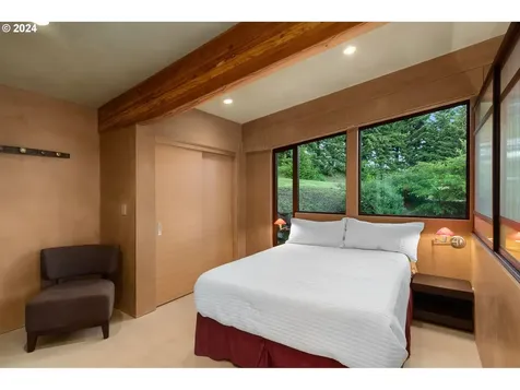 11492 Cook Underwood Road Underwood WA 98651