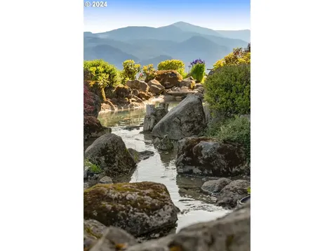 11492 Cook Underwood Road Underwood WA 98651