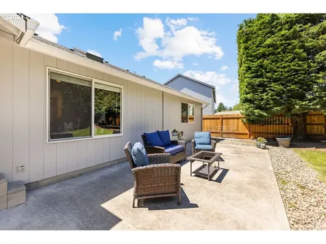 14601 NW 7th Place Vancouver WA 98685