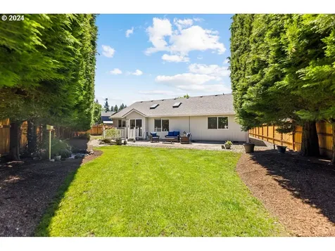 14601 NW 7th Place Vancouver WA 98685