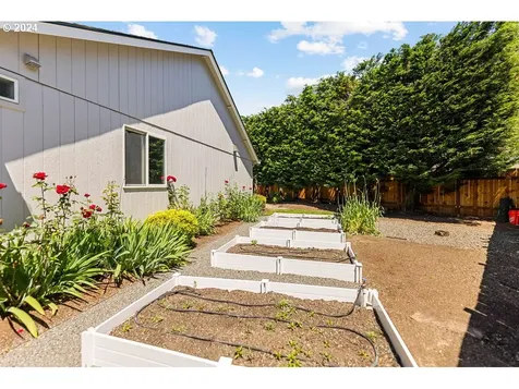 14601 NW 7th Place Vancouver WA 98685