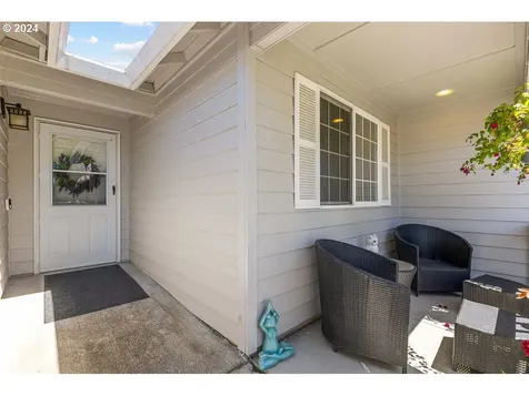 14601 NW 7th Place Vancouver WA 98685