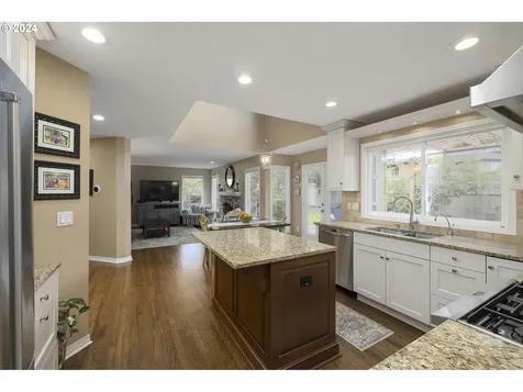 4955 Sw Joshua Court Tualatin OR 97062