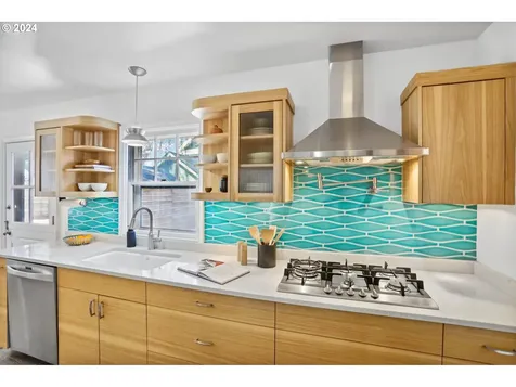 2632 Ne Stanton Street Portland OR 97212