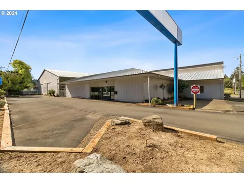 6305 SW Highway 101 Lincoln City OR 97367