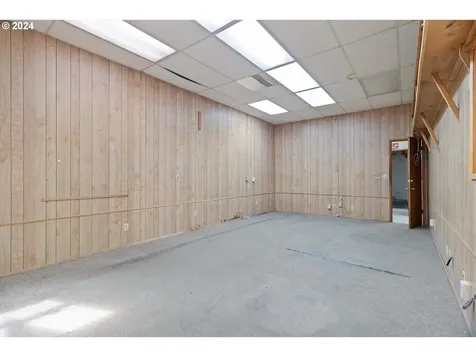 6305 SW Highway 101 Lincoln City OR 97367