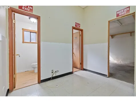 6305 SW Highway 101 Lincoln City OR 97367