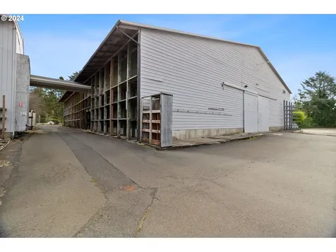 6305 SW Highway 101 Lincoln City OR 97367