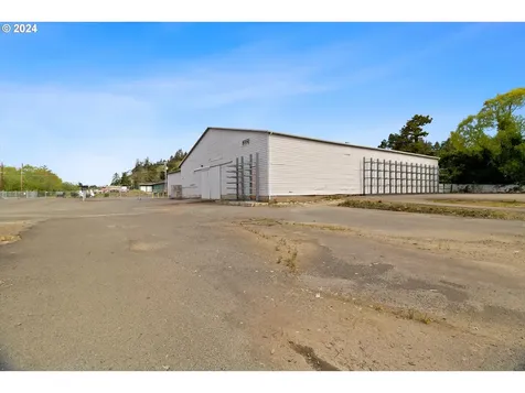 6305 SW Highway 101 Lincoln City OR 97367