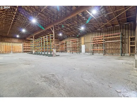 6305 SW Highway 101 Lincoln City OR 97367