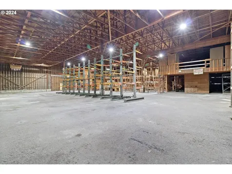 6305 SW Highway 101 Lincoln City OR 97367