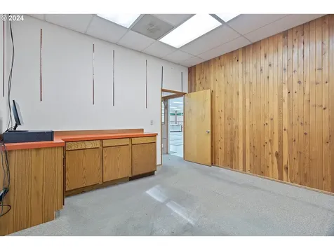 6305 SW Highway 101 Lincoln City OR 97367