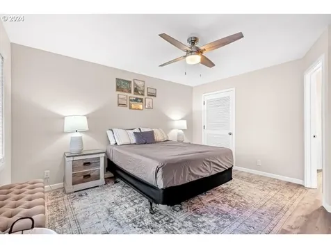 1424 Rogue River Highway Gold Hill OR 97525