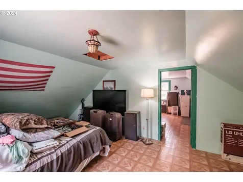 373 Kirk Avenue Brownsville OR 97327