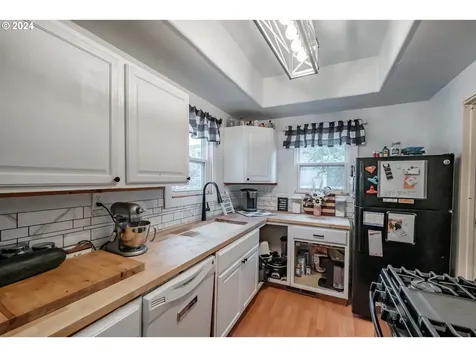 373 Kirk Avenue Brownsville OR 97327