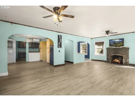 107 Sw Lakeshore Drive Estacada OR 97023