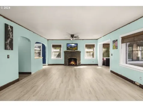 107 Sw Lakeshore Drive Estacada OR 97023