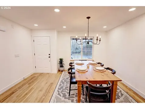 14785 Orchard Street Ne Aurora OR 97002
