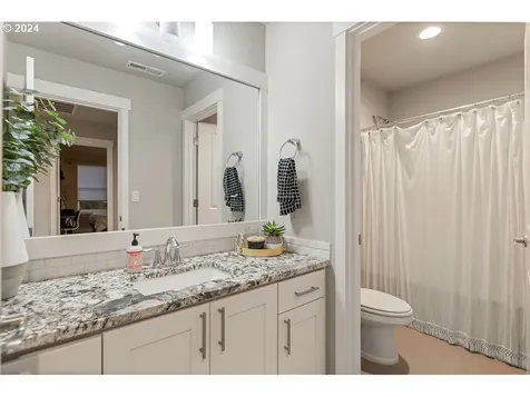 8510 N Hargrave Street Camas WA 98607