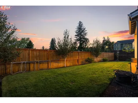 8510 N Hargrave Street Camas WA 98607