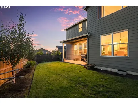 8510 N Hargrave Street Camas WA 98607