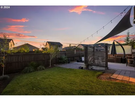 8510 N Hargrave Street Camas WA 98607