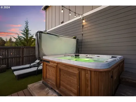 8510 N Hargrave Street Camas WA 98607