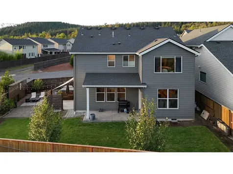 8510 N Hargrave Street Camas WA 98607